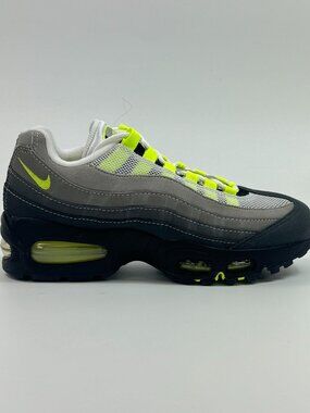 Nike Women's Air Max 95 'Big Bubble - Neon' IO9926-001 size 6.5